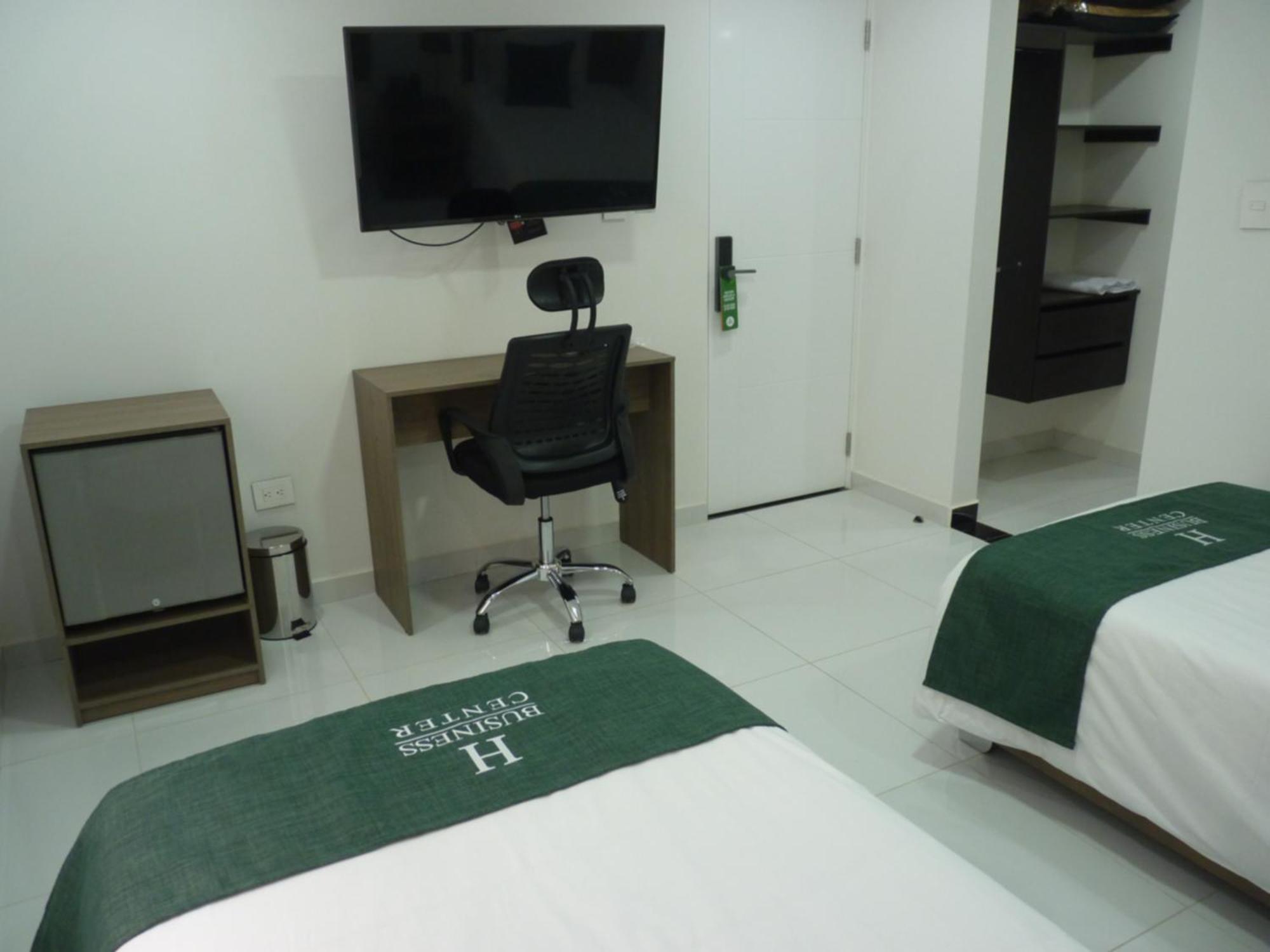 Hotel Business Center 포펜 외부 사진