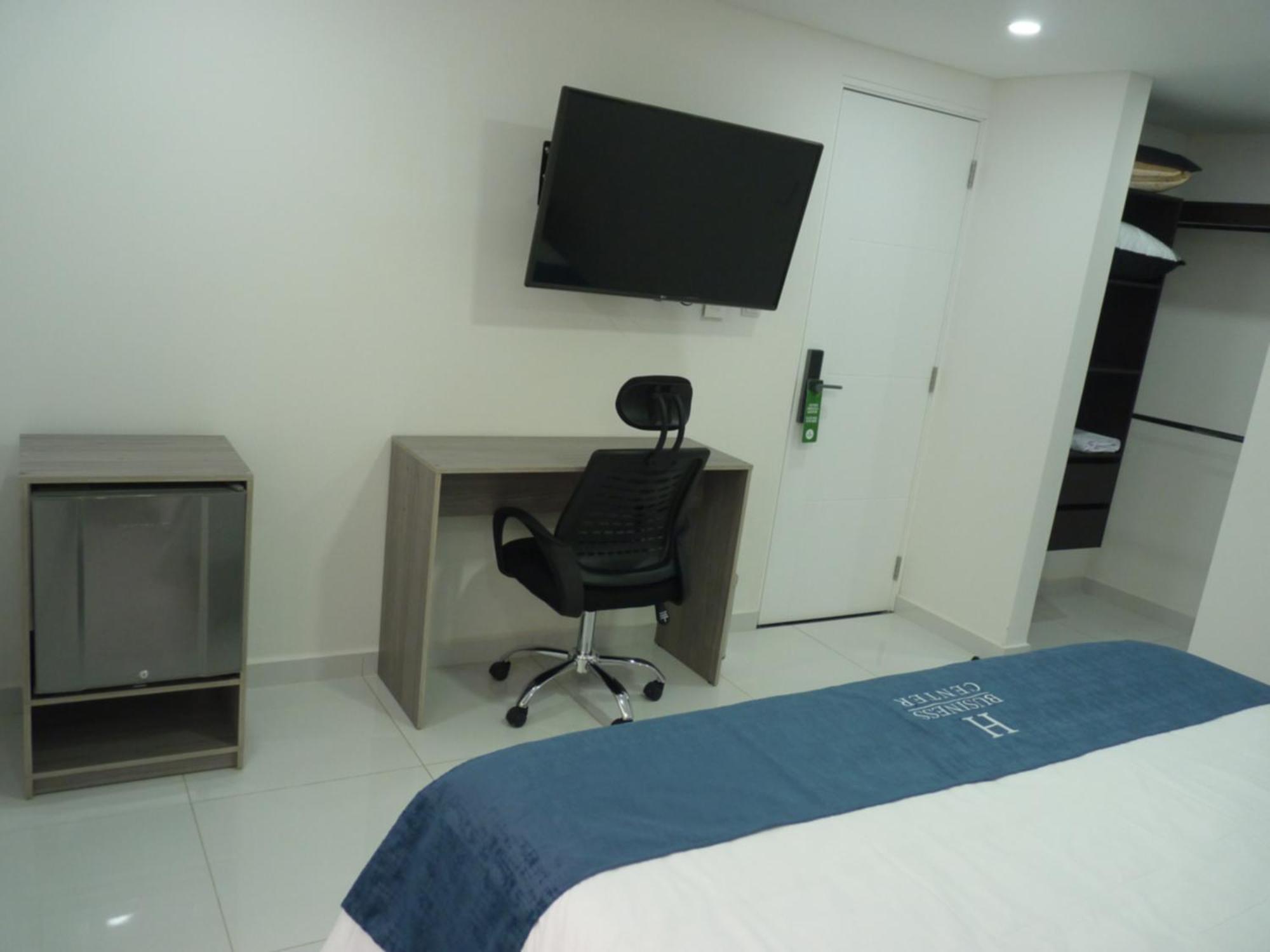 Hotel Business Center 포펜 외부 사진